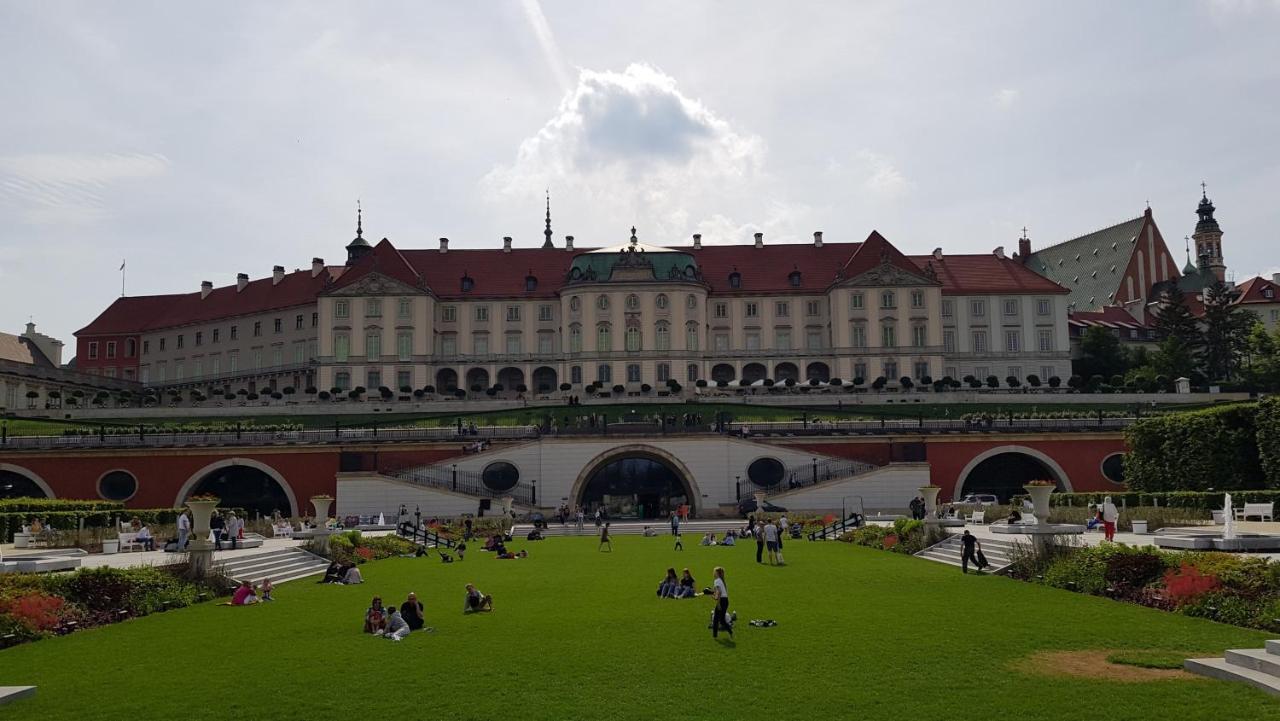 Stadium Apart Terrace Варшава Екстериор снимка
